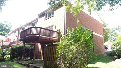 10518 Wind Way E, Columbia, MD 21044 - photo 2