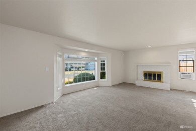 22106 76th Ave W unit B, Edmonds, WA 98026 - photo 4