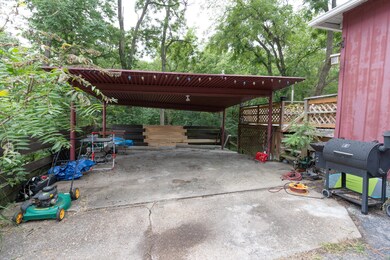 618 W Logan St, Moberly, MO 65270 - photo 7
