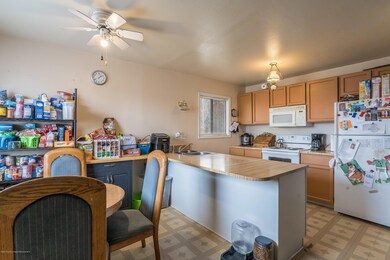 429 Clover Cir_004