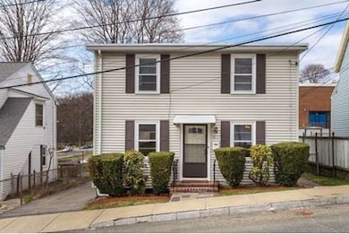 51 Richardson St, Woburn, MA 01801 - photo 6