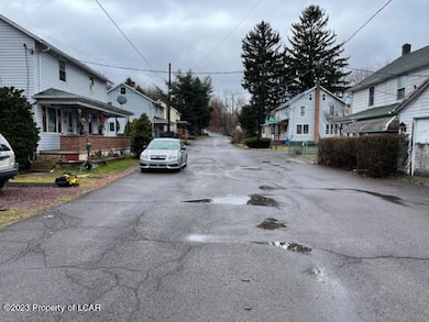 104 Crystal Ridge Ct, Hazle Township, PA 18202 - photo 6