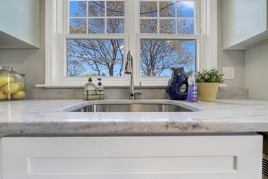 7 Larkin Ln, Salem, MA 01970 - photo 5