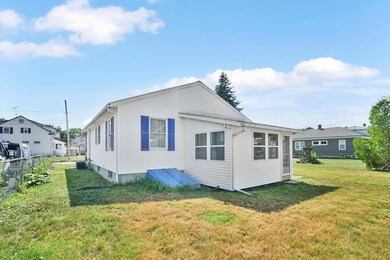 47 Sullivan St, Chicopee, MA 01020 - photo 4