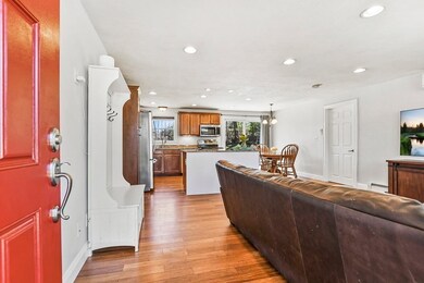 9 Fenway Dr, Framingham, MA 01701 - photo 3