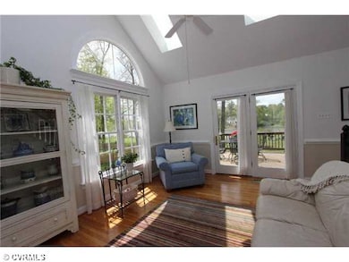 Other - Enjoy the Light Filled Florida Room with V