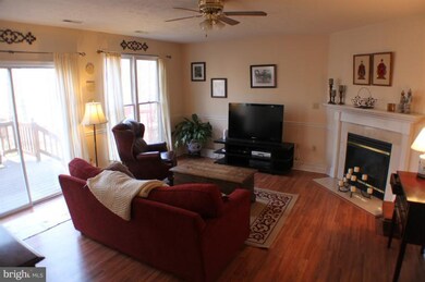 6506 Forest Grove Dr, Fredericksburg, VA 22407 - photo 7