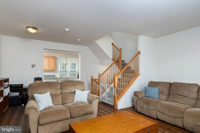 8009 Brookmead Ct, Severn, MD 21144 - photo 3