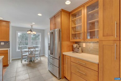 1435 Willow Lake Dr, Charlottesville, VA 22902 - photo 6