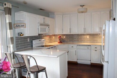 1450 Vineyard Ct, Crofton, MD 21114 - photo 3