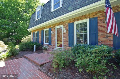 17621 Princess Anne Dr, Olney, MD 20832 - photo 3