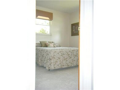 1155 Fordham Rd, Columbus, OH 43224 - photo 7