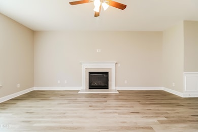 27 Thimbleberry Cir, Clayton, NC 27527 - photo 4