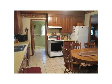 107 Plum St, Danville, OH 43014 - photo 3