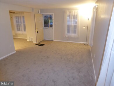 249 Arbour Ct, North Wales, PA 19454 - photo 2