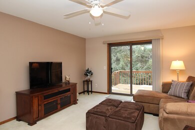 2056 Ter van Dr NE unit 90, Grand Rapids, MI 49505 - photo 3