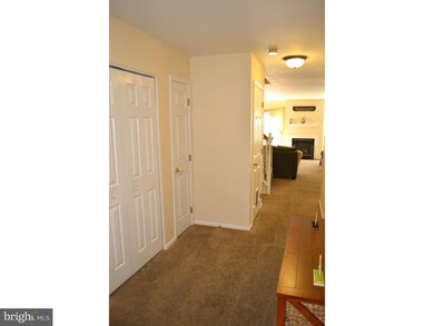 90 Forrest Ct unit 90, Royersford, PA 19468 - photo 4