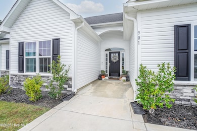 901 Nubble Ct, Sneads Ferry, NC 28460 - photo 2