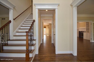 df12802 Crestmoor Cir - entry and closet