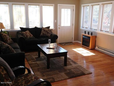 127 Franklin Dr, Dingmans Ferry, PA 18328 - photo 7