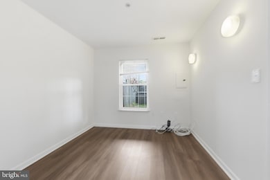 3320 Princess Stephanie Ct, District Heights, MD 20747 - photo 6