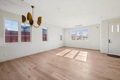 577 Creekside Ct, Half Moon Bay, CA 94019 - photo 2