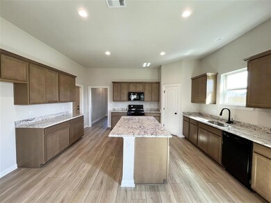 153 Chandler Ln, Sulphur, LA 70665 - photo 6