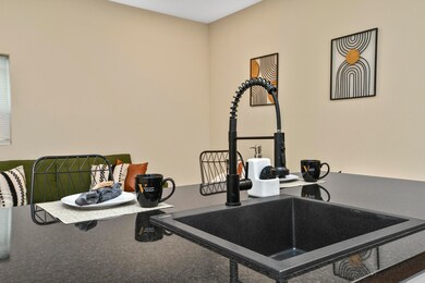 1220 E Pacific St unit 1b, Springfield, MO 65803 - photo 7