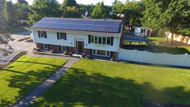 1 Sparhawk Dr, Burlington, MA 01803 - photo 2