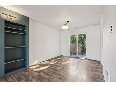 52866 NE 2nd St, Scappoose, OR 97056 - photo 5