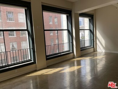 315 W 5th St unit 905, Los Angeles, CA 90013 - photo 4