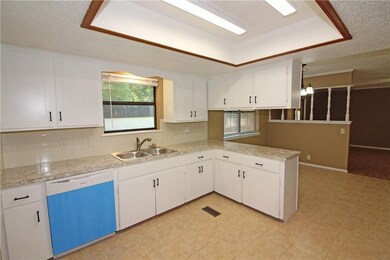 2904 Driftwood Ln, Rogers, AR 72756 - photo 6