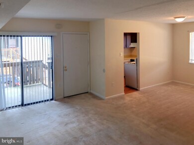 2562 Fox Ridge Ct unit 38, Woodbridge, VA 22192 - photo 5