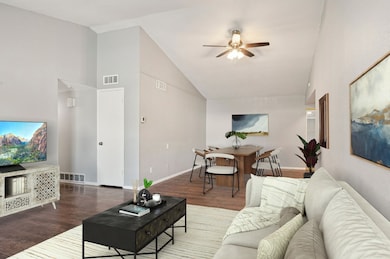 109 Harper Ct, Grand Prairie, TX 75051 - photo 2