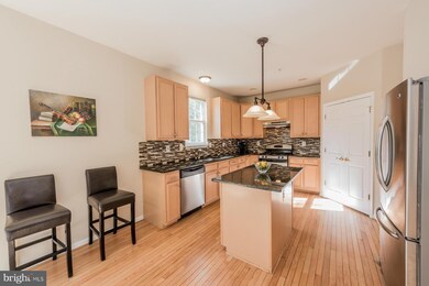 12001 Lilium Ln, Glenn Dale, MD 20769 - photo 7