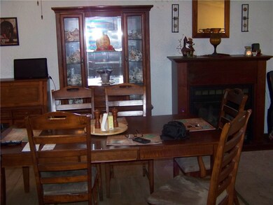 1 Sparrow Ln, Warwick, RI 02889 - photo 6