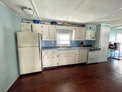 239 Ayer Rd unit 37, Littleton, MA 01460 - photo 4