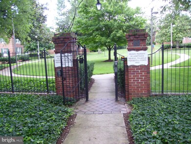 1728 N Queens Ln unit 3180, Arlington, VA 22201 - photo 2