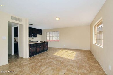 3545 W Citrus Phoenix AZ 85019-small-010