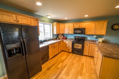 5198 Ninebark Dr, Fitchburg, WI 53711 - photo 6