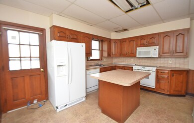 704 E Main St, Nanticoke, PA 18634 - photo 4