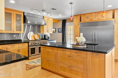 Stunning Chef's Kitchen