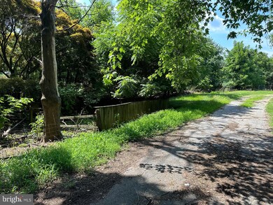 8317 Windsor Mill Rd, Windsor Mill, MD 21244 - photo 4