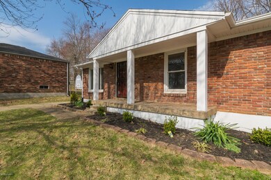 6515 Daverman Ct, Louisville, KY 40228 - photo 4