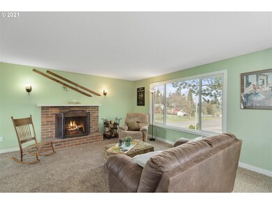 1450 N Ivy St, Canby, OR 97013 - photo 4