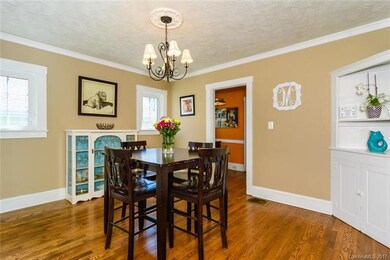 Spacious Dining Room