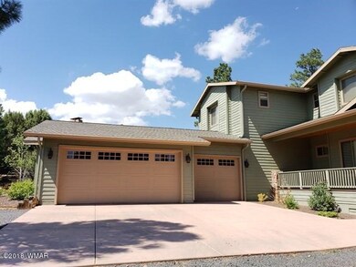 003_Three Car Garage