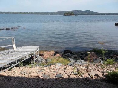 Waterfront/Dock/Pier.