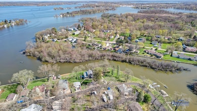 35116 N Lake Matthews Trail, Grant Township, IL 60041 - photo 6