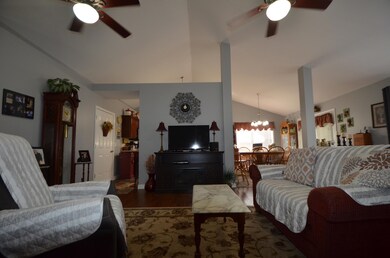 444 Bellaire Dr, Harrodsburg, KY 40330 - photo 7